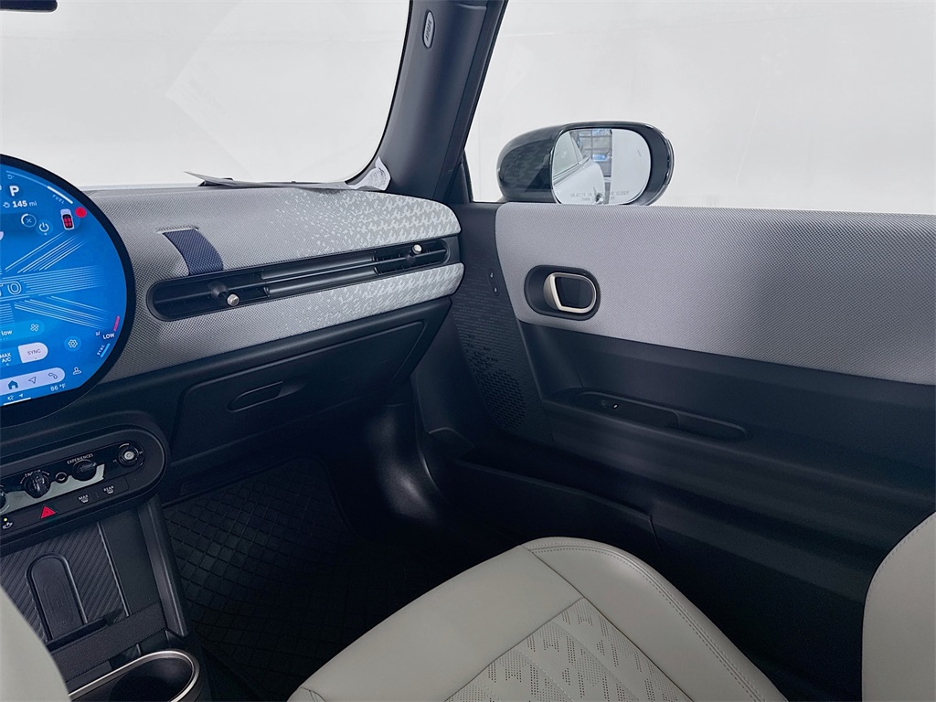 2025 Mini Cooper S Hardtop 2 Door photo 19