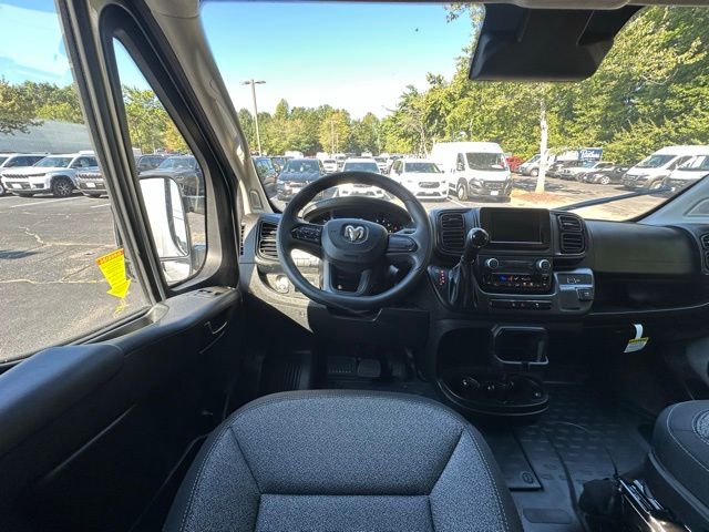 2025 Ram ProMaster 1500 Tradesman photo 16