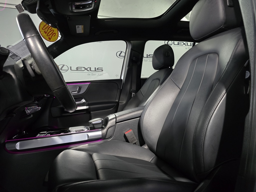 2020 Mercedes Benz GLB 250 photo 15