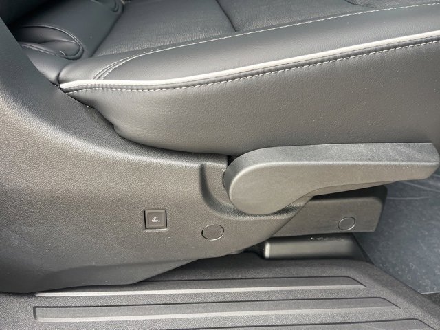 2025 Buick Enclave Preferred photo 52