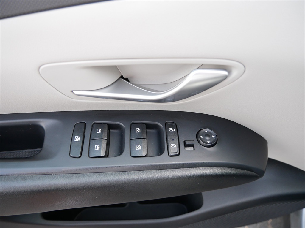 2023 Hyundai Tucson SEL photo 9