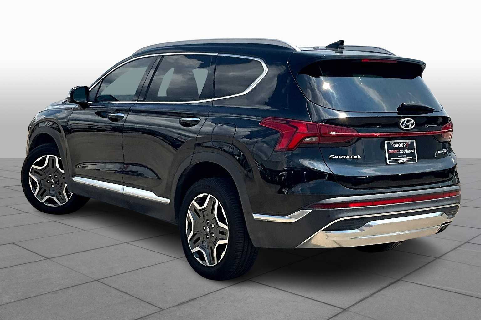 2022 Hyundai Santa Fe Limited Sport photo 11