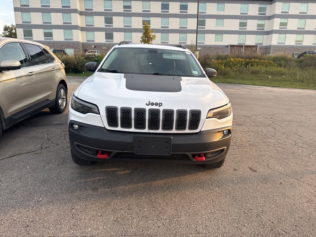 2019 Jeep Cherokee Trailhawk photo 3