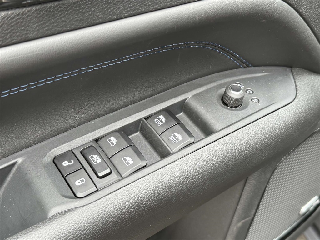 2025 Jeep Compass Limited photo 25