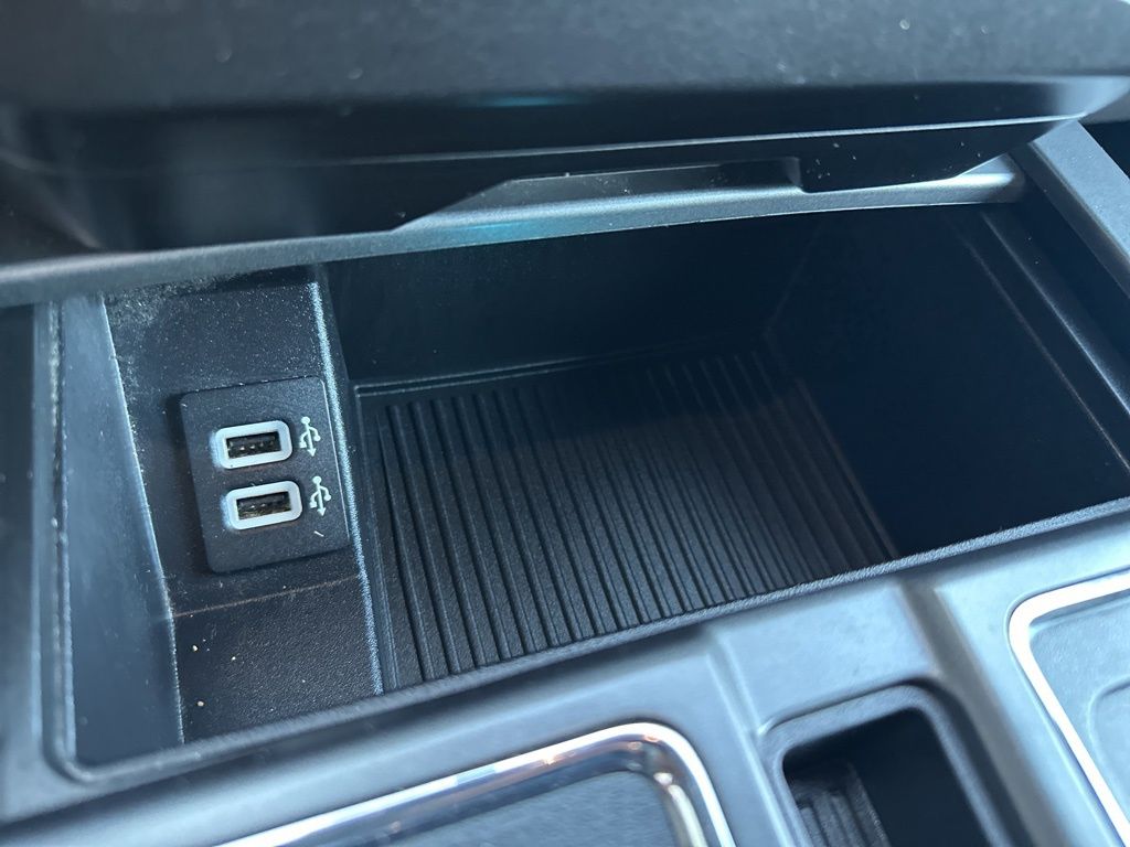 2019 Ford F-150 XLT photo 27
