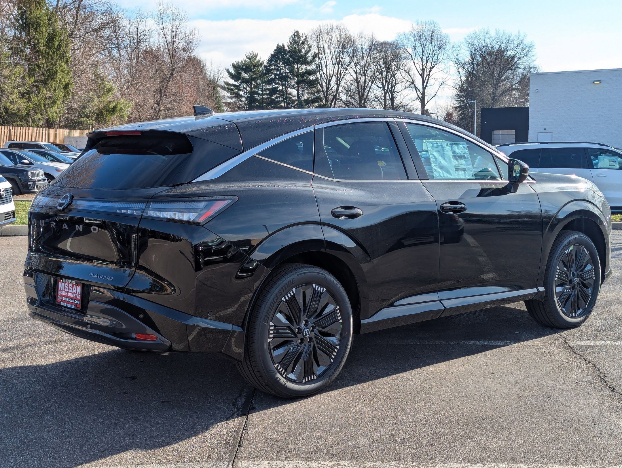 2025 Nissan Murano Platinum photo 2