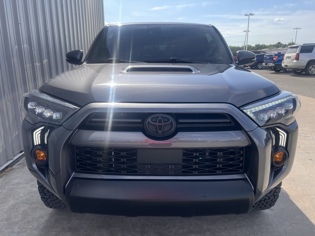 2023 Toyota 4Runner TRD Off-Road Premium photo 2