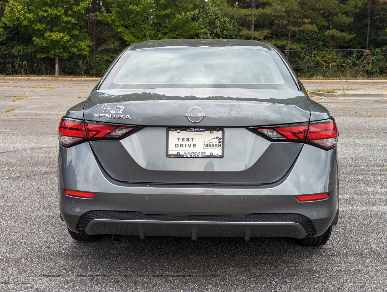 2025 Nissan Sentra S photo 4