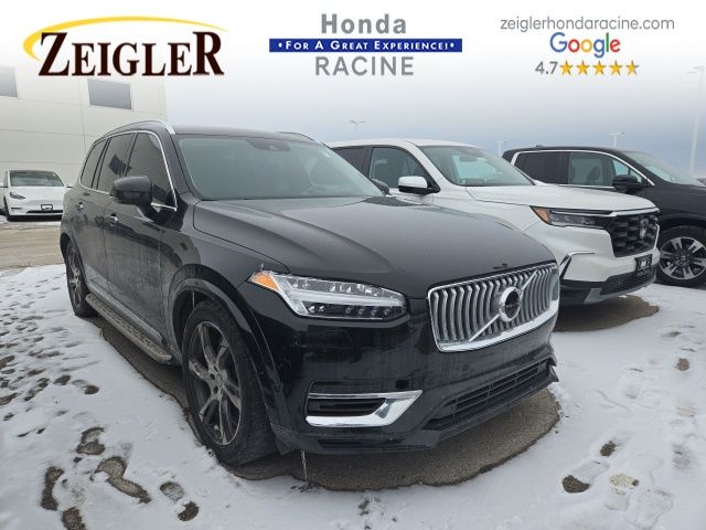 2022 Volvo XC90 Inscription's photo