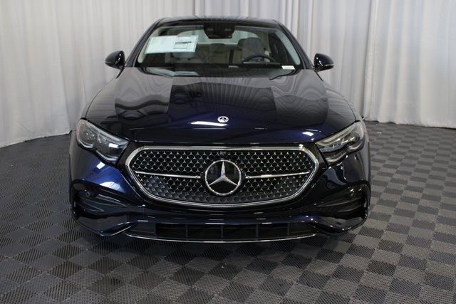 2026 Mercedes Benz GLC 350e 4MATIC photo 2