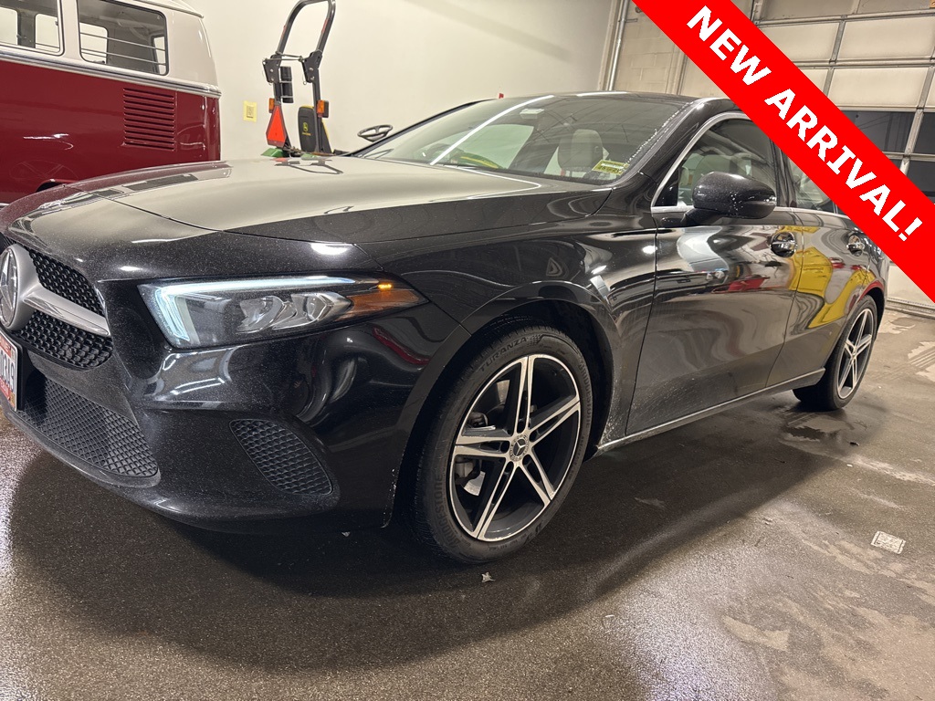 2019 Mercedes-Benz A-Class A220