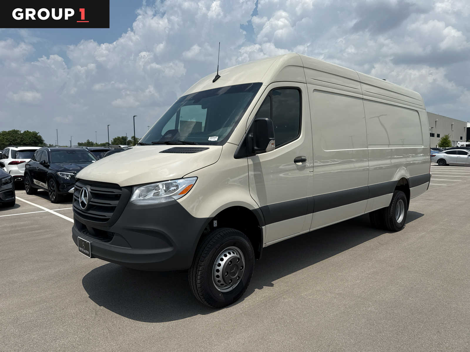 2025 Mercedes-Benz Sprinter Cargo Van Base's photo