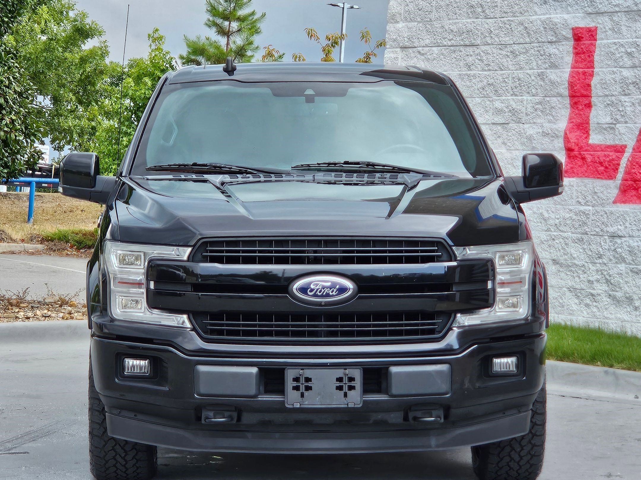 Used 2019 Ford F-150 Lariat with VIN 1FTEW1E42KFC41502 for sale in Little Rock