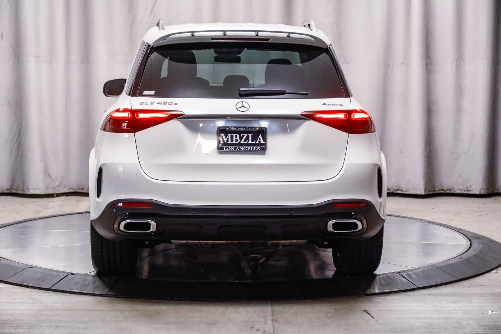 2025 Mercedes Benz GLE 450e 4MATIC photo 2