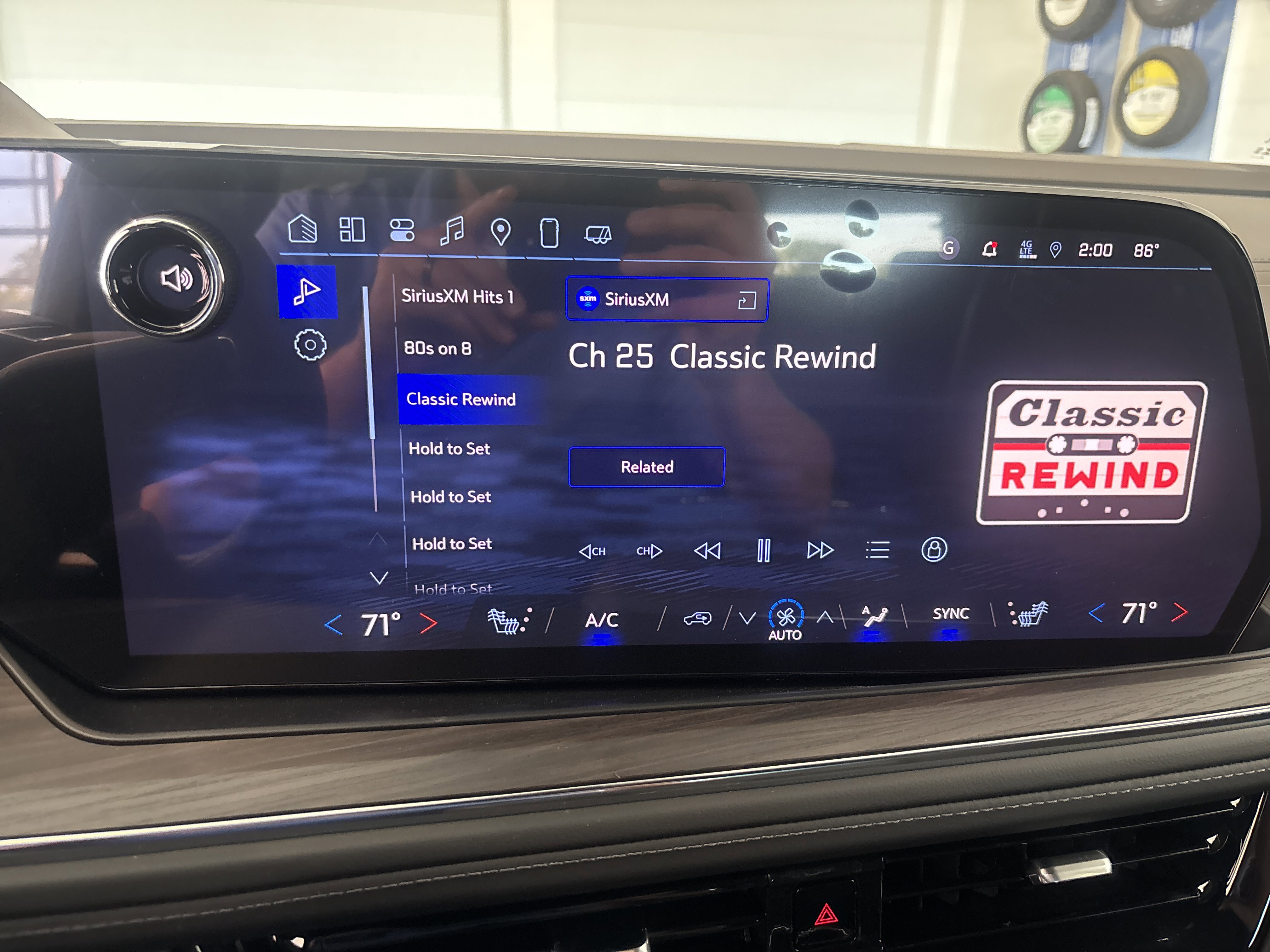 2025 Chevrolet Tahoe LT photo 4