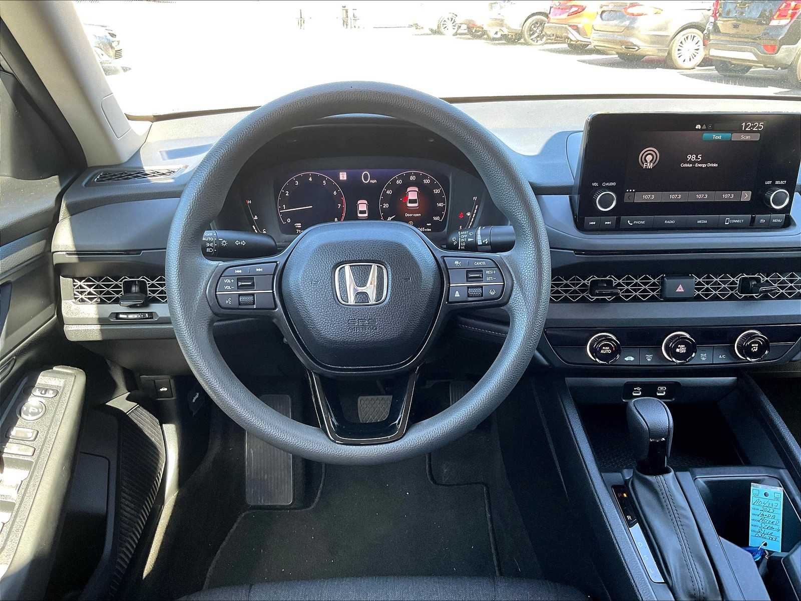 2023 Honda Accord LX photo 17