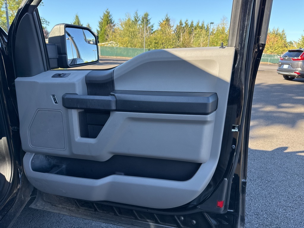 2017 Ford F-150 XL photo 22