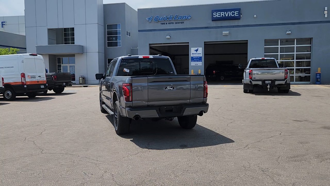 2025 Ford F-150 Lariat photo 3