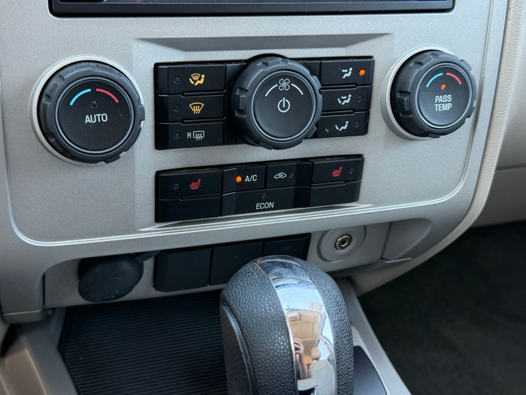 2008 Ford Escape Hybrid photo 19