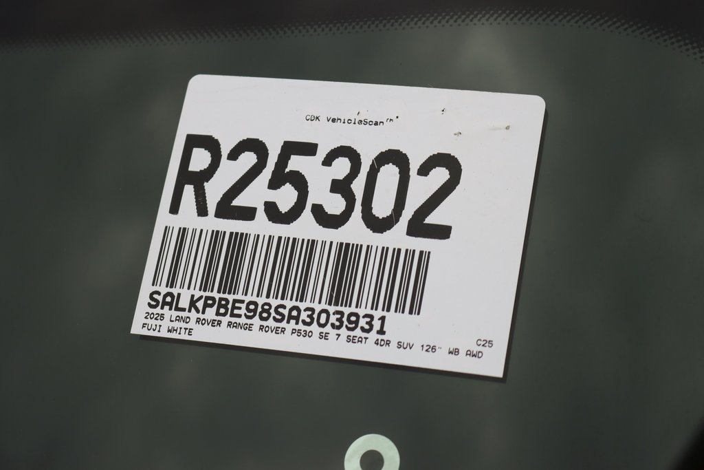 2025 LAND ROVER RANGE ROVER - Image 32