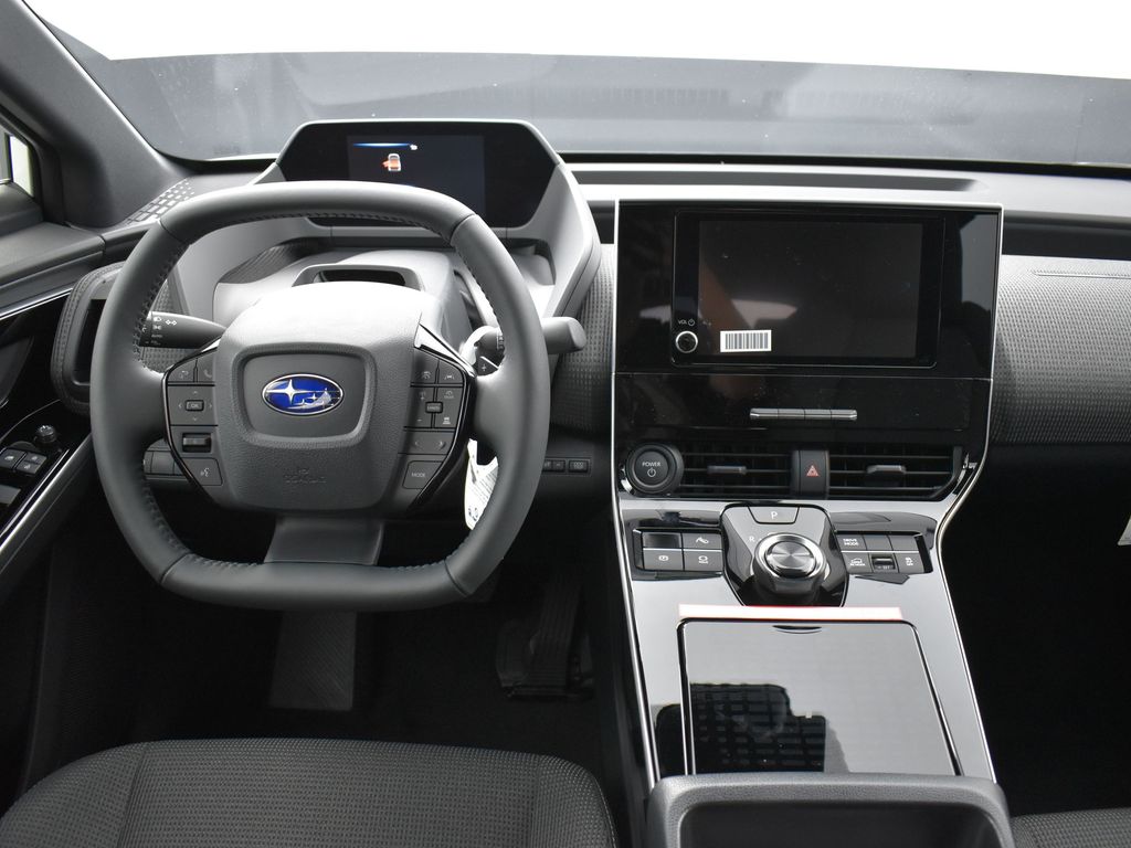 2025 Subaru Solterra Premium photo 11