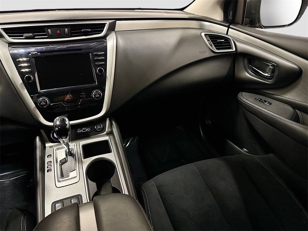 2020 Nissan Murano SV photo 4