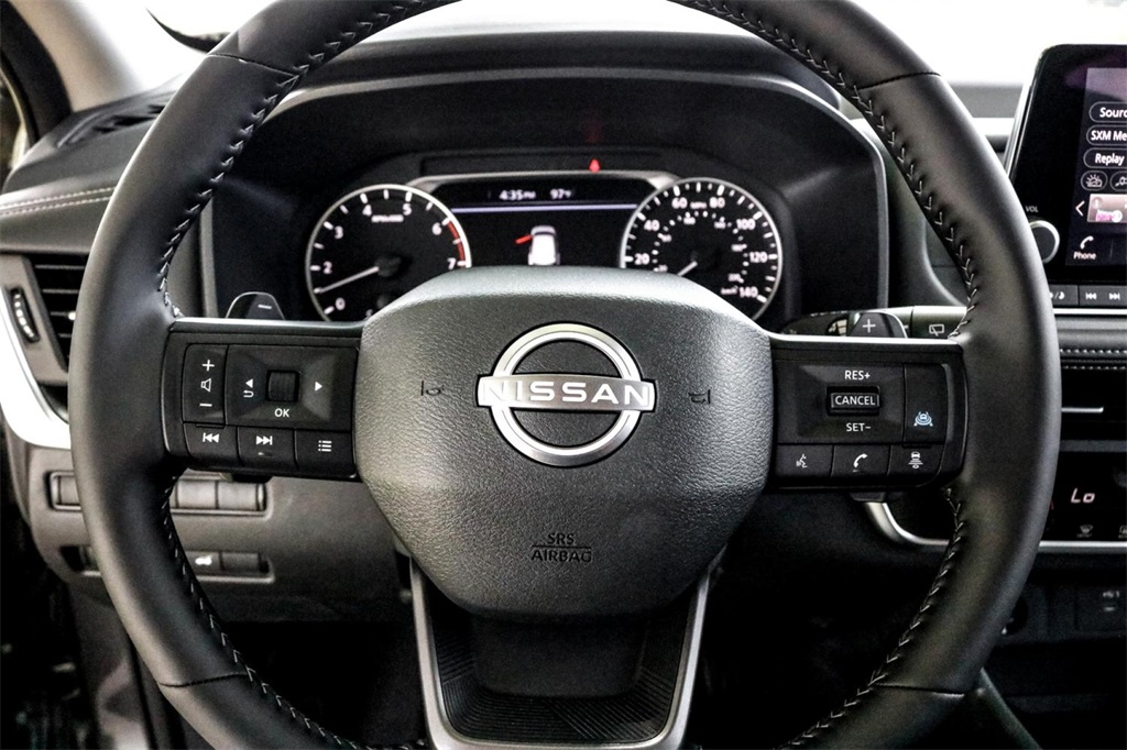 2025 Nissan Rogue SV photo 10