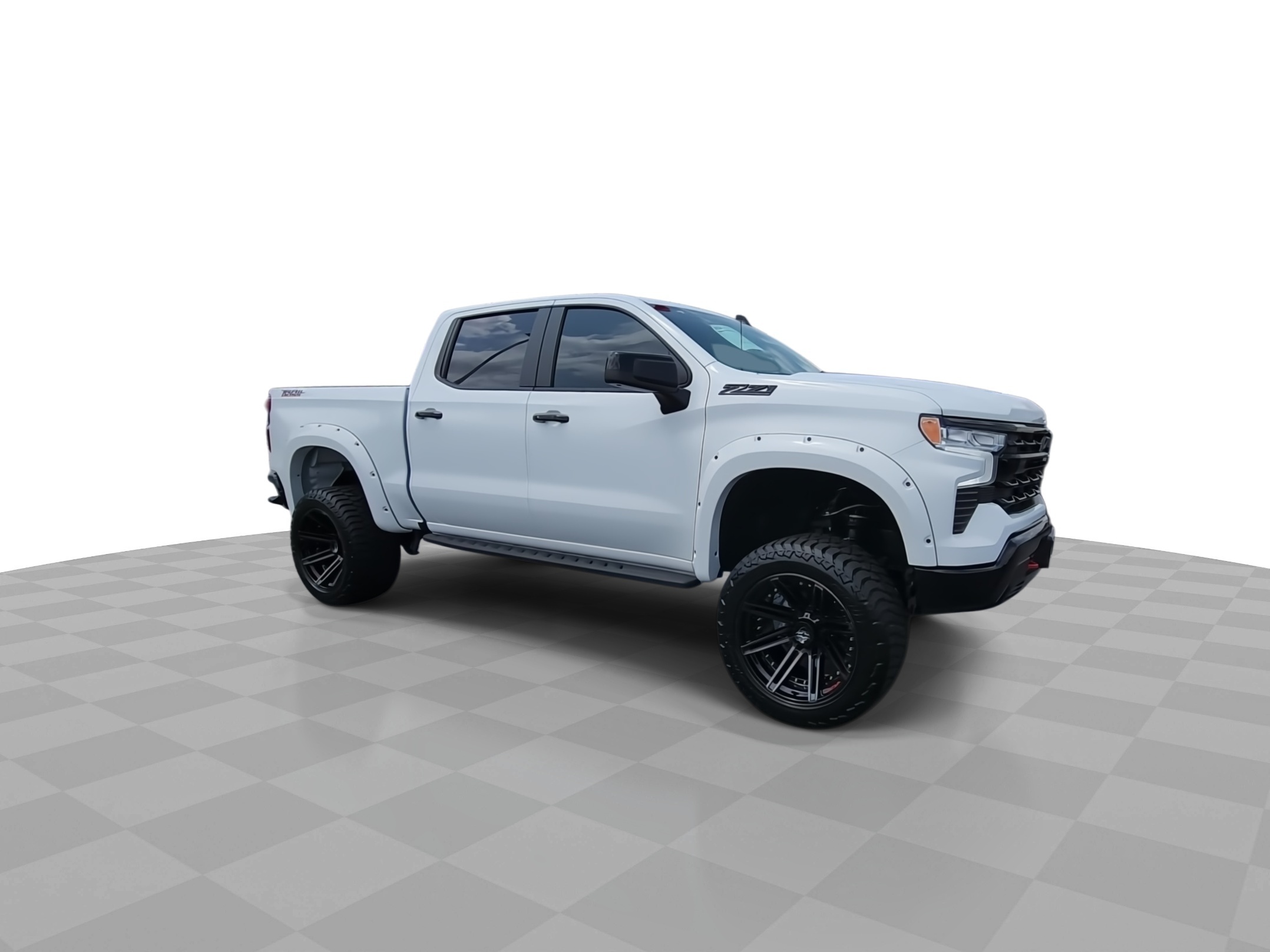 2025 Chevrolet Silverado 1500 LT Trail Boss photo 2