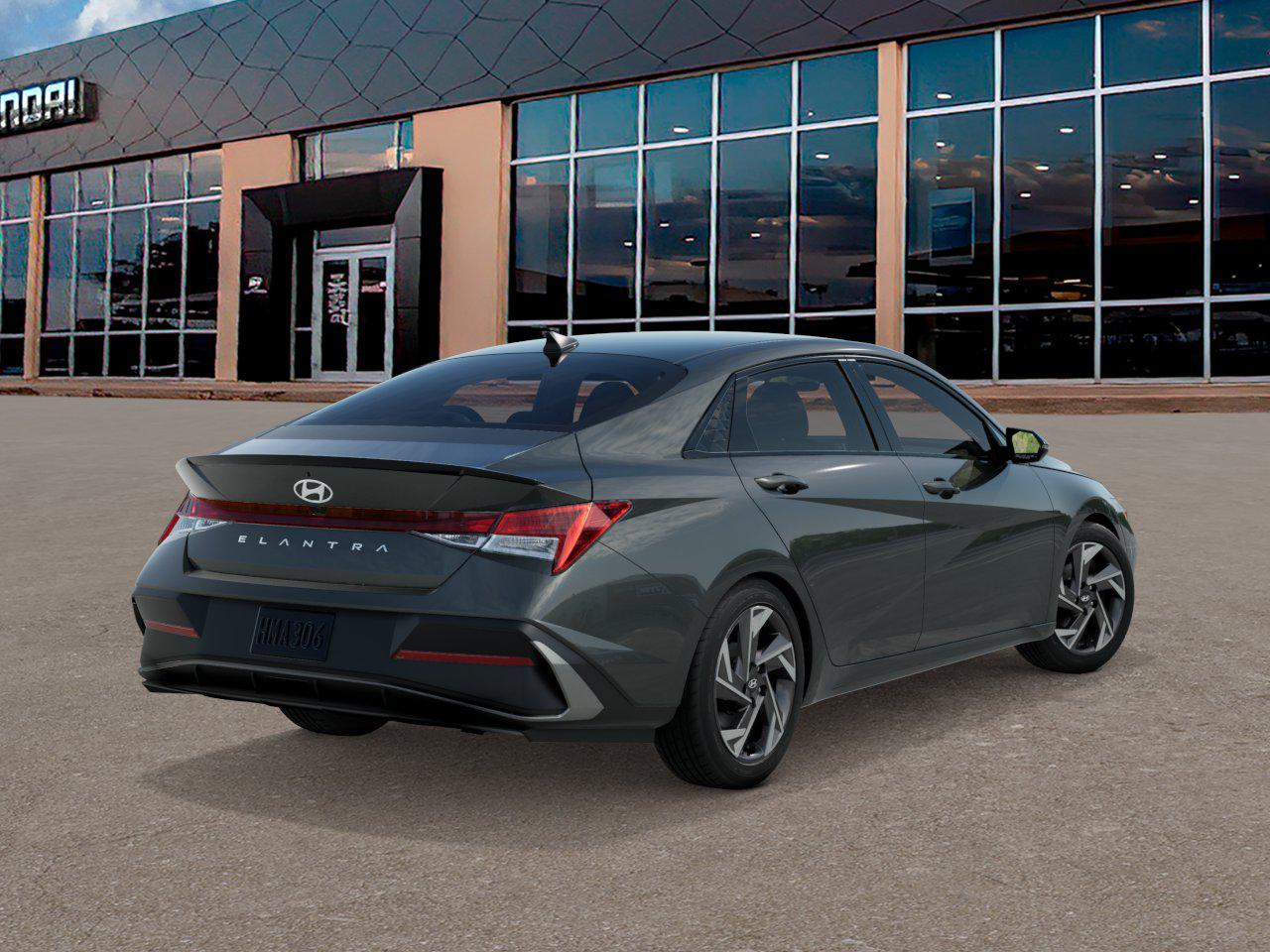 2025 Hyundai Elantra SEL Sport photo 3