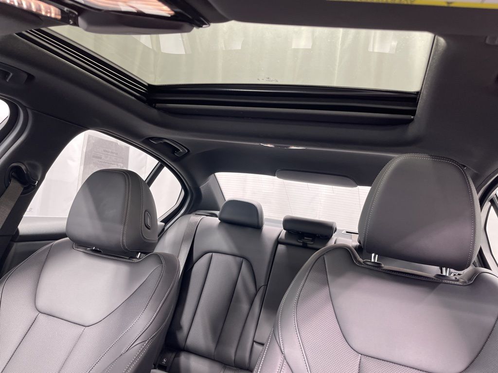 2024 Bmw 330i xDrive photo 8