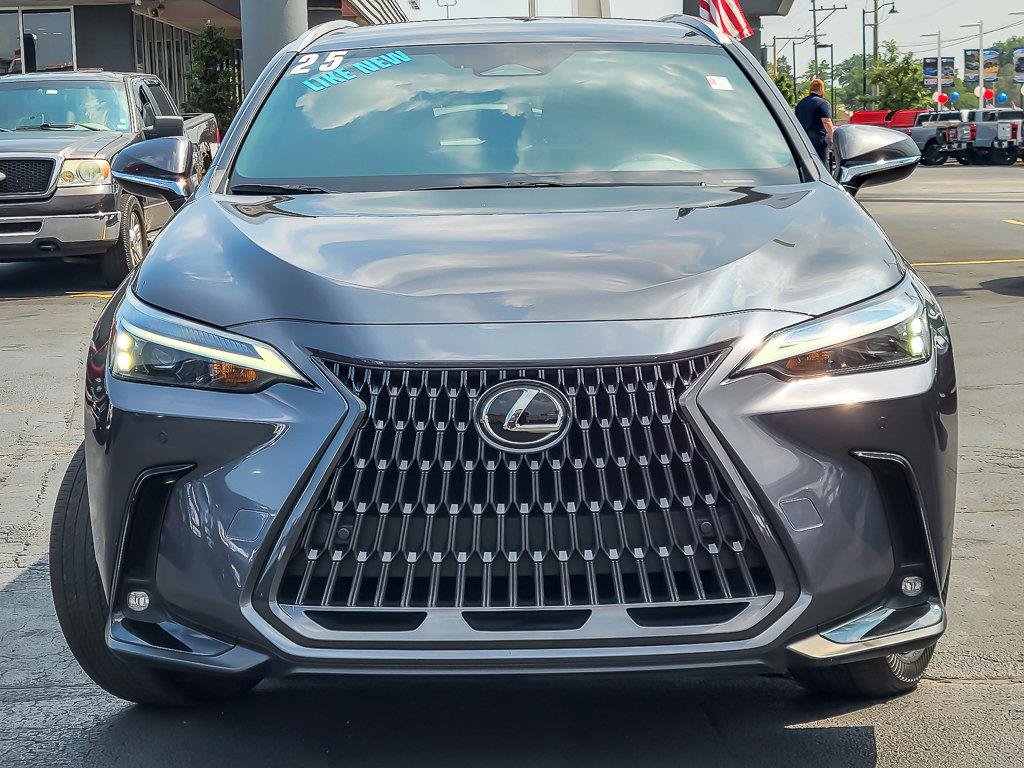 2025 LEXUS NX - Image 4