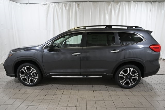 2025 Subaru Ascent Touring photo 10