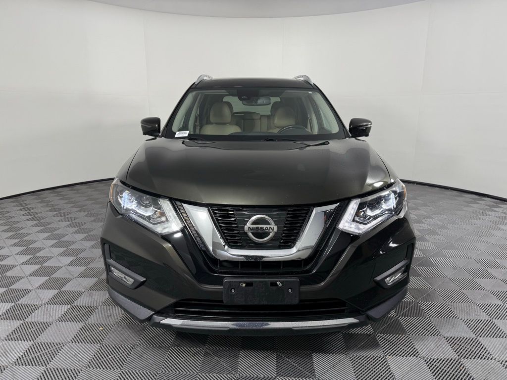 Used 2017 Nissan Rogue SL with VIN 5N1AT2MV1HC772042 for sale in Bloomfield Hills, MI