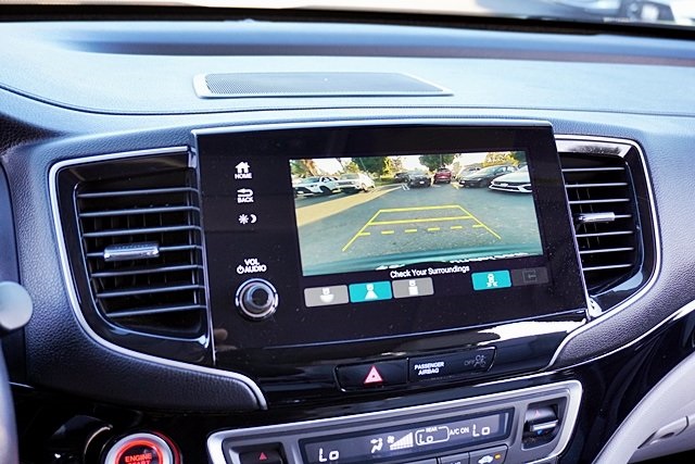 Used 2022 Blue Honda Touring image 30