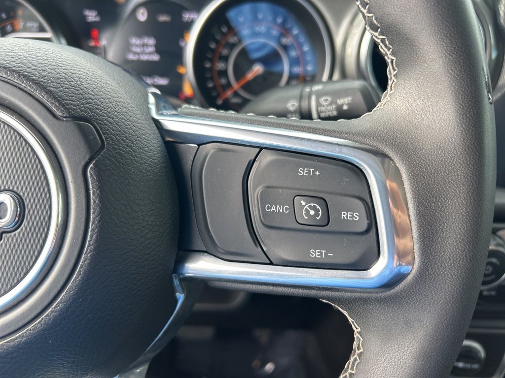 2023 Jeep Gladiator Overland photo 39
