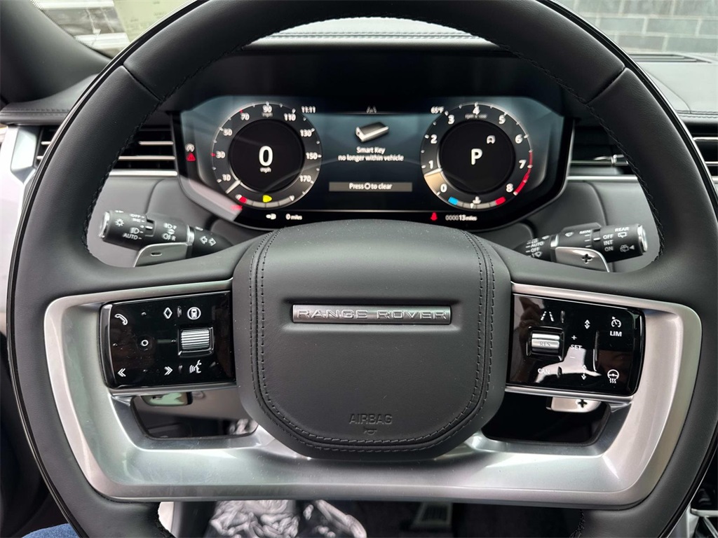 2025 Land Rover Range Rover Autobiography photo 21