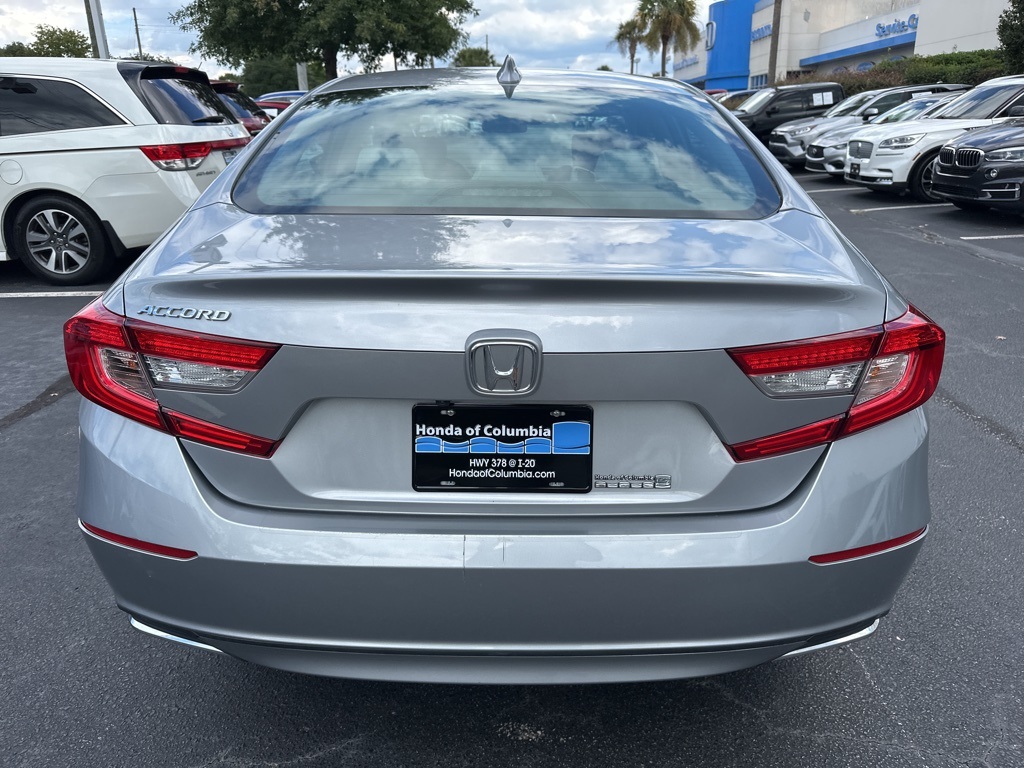 2018 Honda Accord LX photo 4