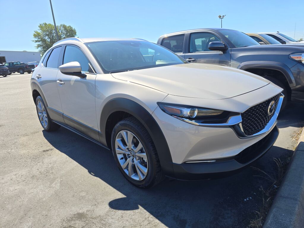 2023 Mazda CX-30 2.5 Select photo 3