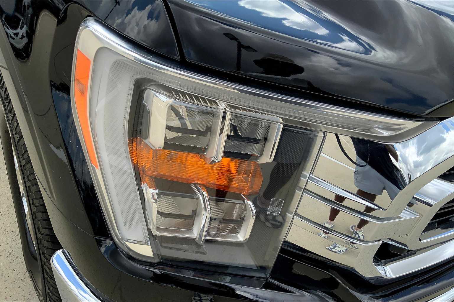 2022 Ford F-150 XLT photo 24
