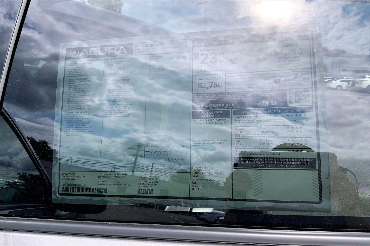 2025 Acura RDX Base photo 18