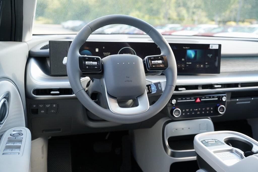 2026 Hyundai Ioniq SEL photo 17