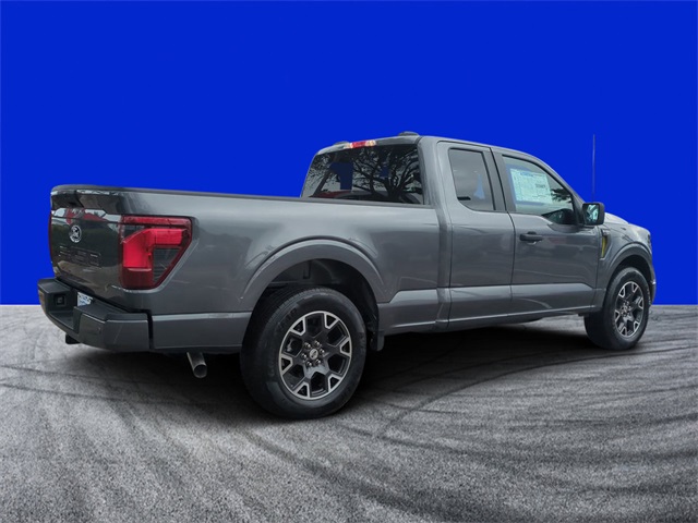 2025 Ford F-150 STX photo 3