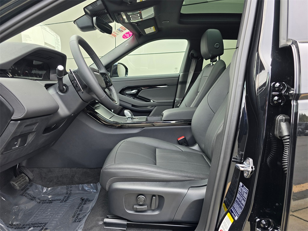2026 Land Rover Range Rover Evoque S photo 17