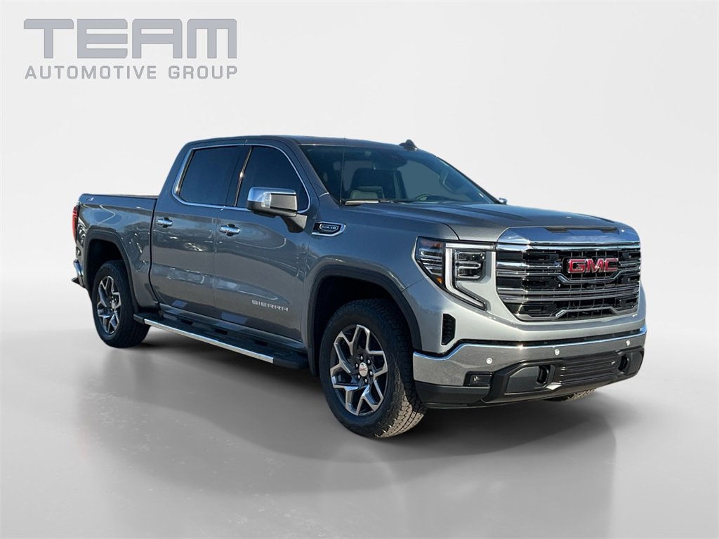2026 GMC Sierra 1500 SLT's photo