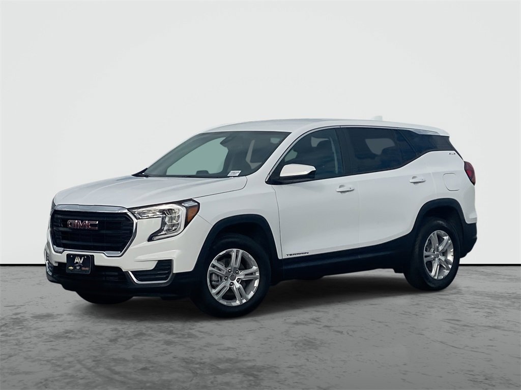 2024 GMC Terrain SLE's photo