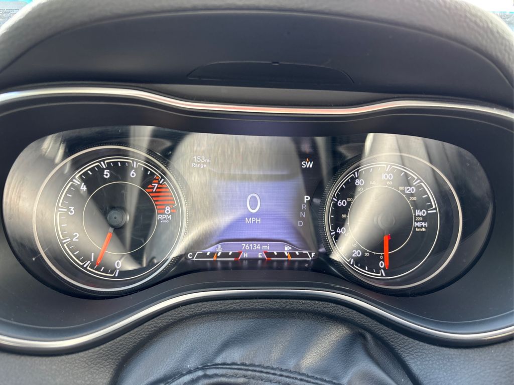 2019 Jeep Cherokee Trailhawk photo 16