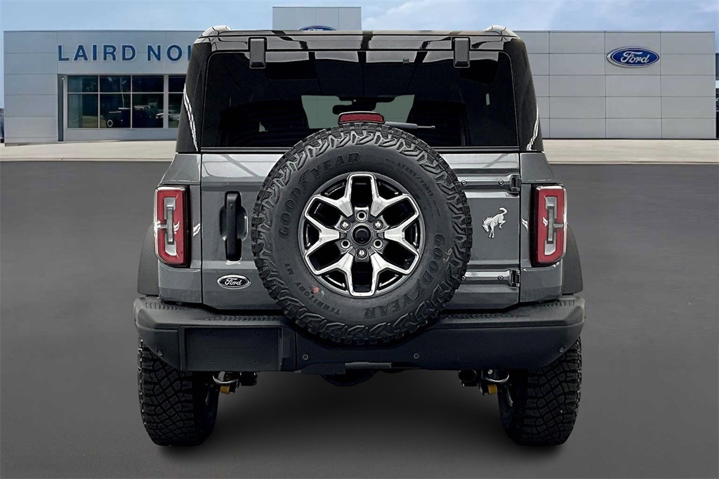 2025 Ford Bronco Badlands photo 4