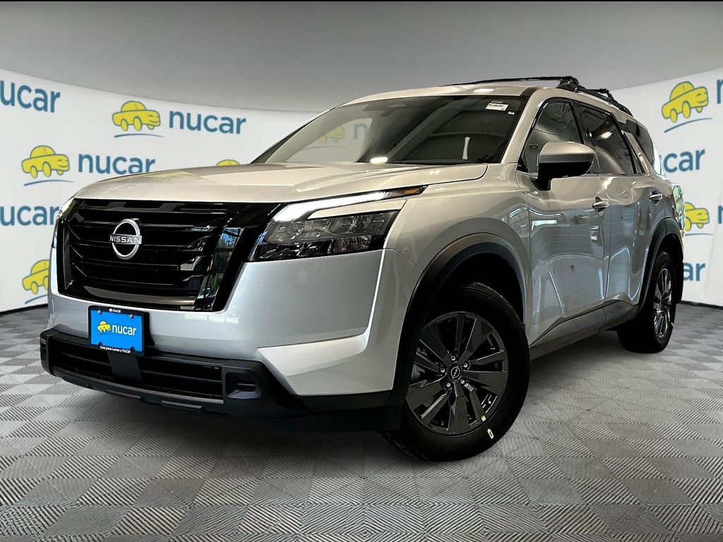 2025 Nissan Pathfinder SV photo 2