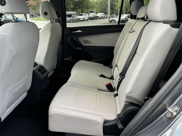 2021 Volkswagen Tiguan SE R-Line Black photo 13