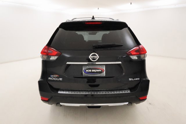 2018 Nissan Rogue SL photo 3